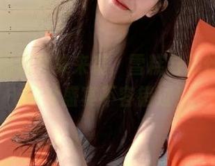 丽柜 – 福利图集来袭，雪糕与颜丝香茧的视觉盛宴不容错过！