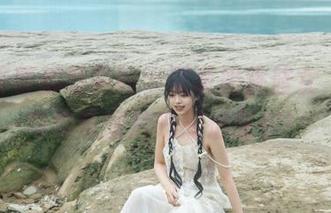 隔着屏幕都想笑的云溪溪奶桃修女，原图与欢乐图片瞬间治愈你！