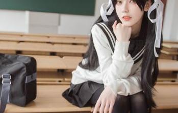 私房摄影新高度：“你的负卿”用白色蕾丝展现女性魅力，令人心醉神迷！