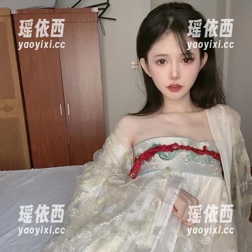 追寻倦倦喵的秘密，探索丰富多彩的Cos合集