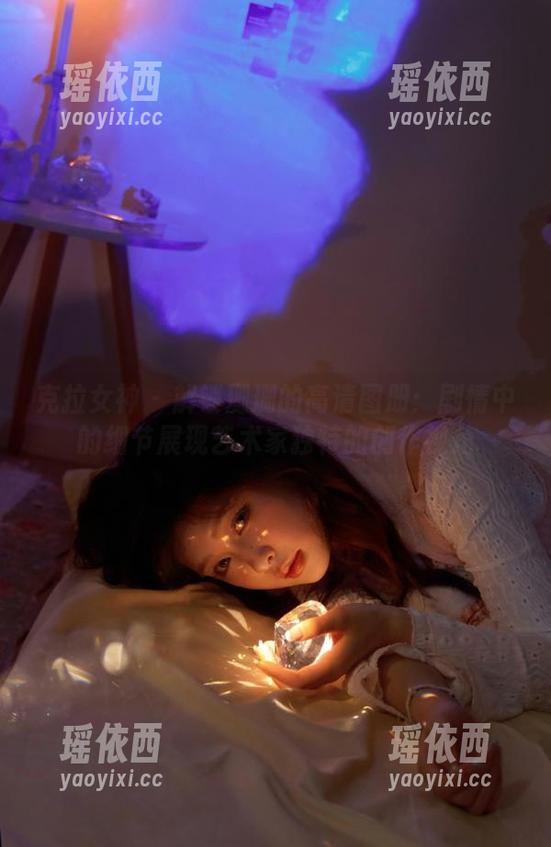 克拉女神 - 解锁珊珊的高清图册：剧情中的细节展现艺术家独特的创作视角