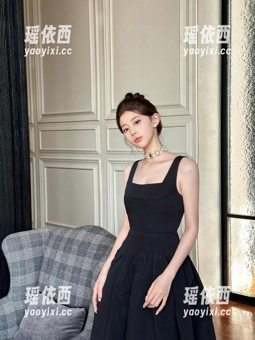 兔玩映画 制服小姐姐合集来袭:兔玩映画壁纸大放送,快来收好这一波福利!