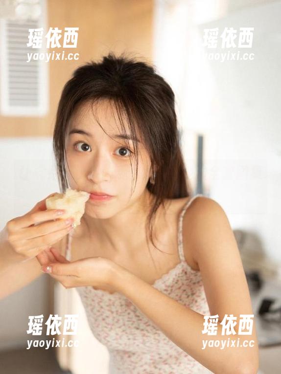 兔玩映画 让“兔玩映画”带你畅游泳池边全套图集,清凉一夏,萌趣无限!