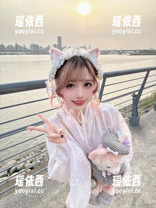 冲田凛花rinka 冲田凛花rinka制服主题写真在线揭晓,原图展示出青春与活力的无限可能