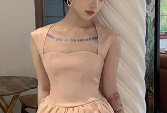 融入凉凉子写真作品集中的Nikke胜利女神与梅登冰玫瑰的幻想风景