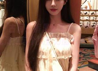 微密圈 – 古阿扎裤里丝写真合集分享：展现潮流与个人魅力的完美结合