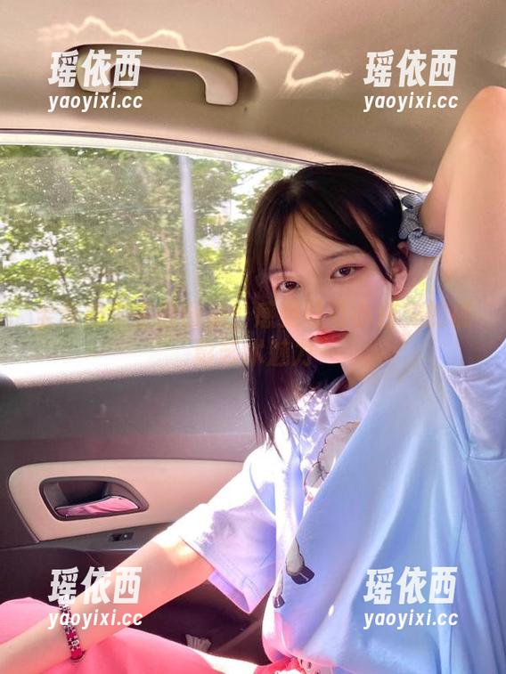 全套奶牛主题图集：感受可可小白兔的摄影艺术魅力