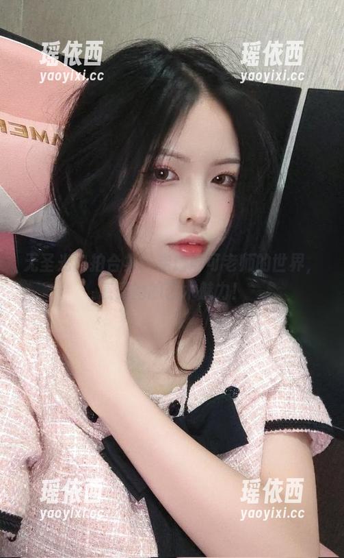 无圣光自拍合集：走进可可老师的世界，感受她的艺术魅力！