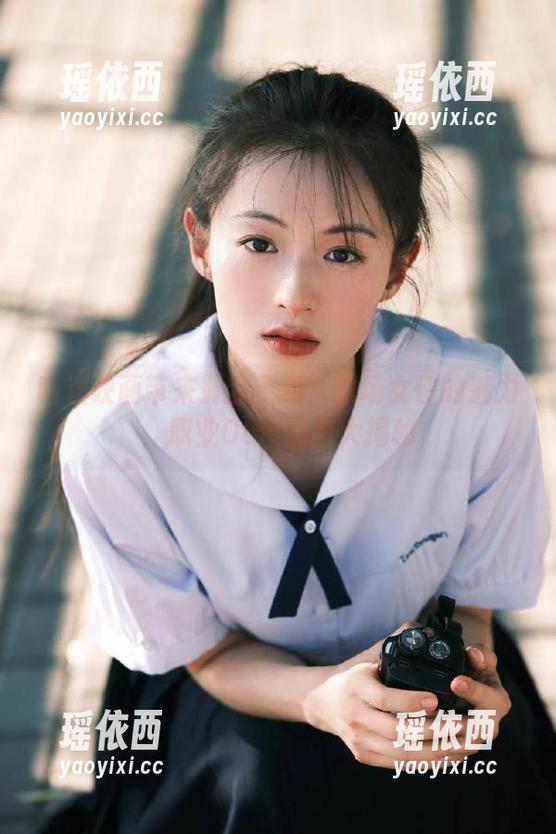喵糖映画带来最新更新：职场女性的魅力，职业OL作品集大揭秘