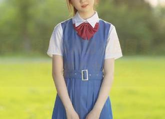 壹吻映画 – 探索辣辣的私房图集，落地窗里的自然与女人之美