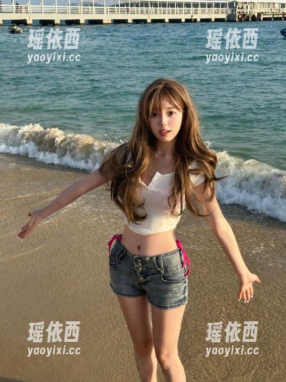 大生模拍 - 发现饭饭的海边写真合集，感受海风轻拂的诗意氛围