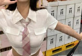 头条女神 – 美丽升级!神琦泽步女友写真图片更新,快来收藏这些珍贵瞬间!