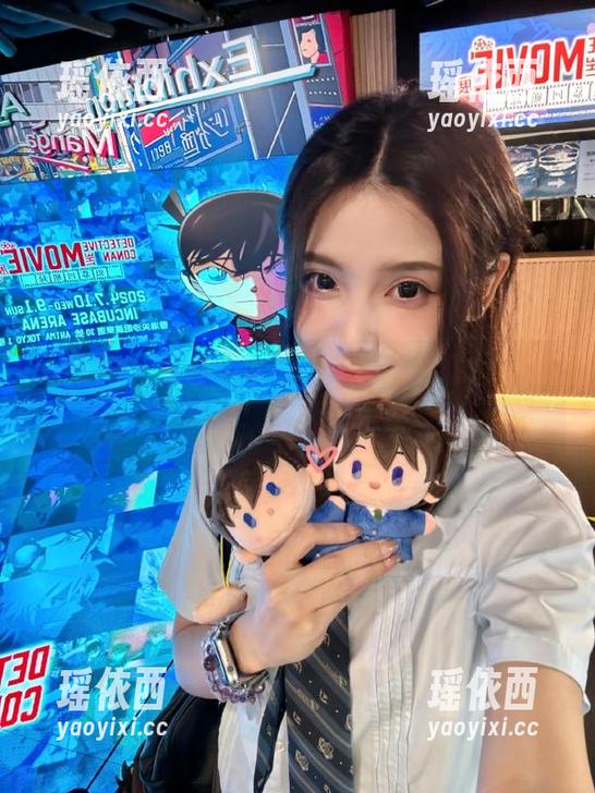 微密圈 - 借助运动内衣，女刺客的私房作品展现出无限可能