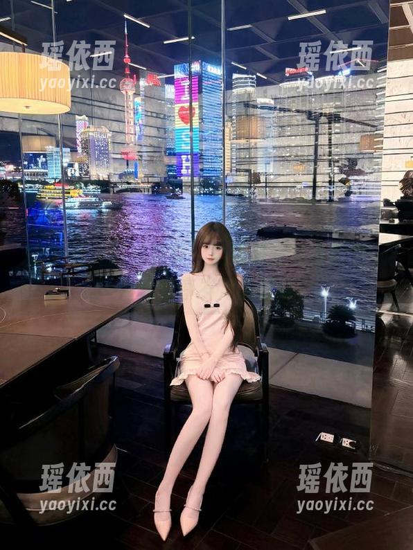 微密圈 - 细腻温柔，奶雯最新写真图包，与你分享岁月的静好