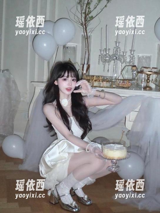 微密圈 - 探索好H好女杀手的棉袜美学：写真合集分享展现无与伦比的气质