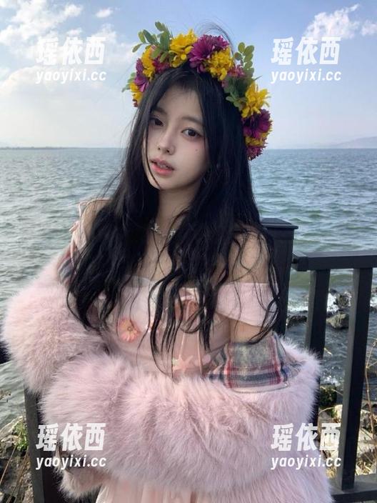 宋昱欣 微密圈 - 宋昱欣短裙私拍写真,打造迷人曲线与优雅气质的双重魅力