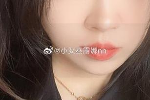 小女巫露娜黑色套图全新发布，高清画质展现优雅与神秘之美