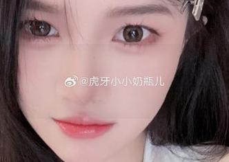 小小奶瓶儿与《迦南》写真系列：免费下载尽享无与伦比的艺术体验！