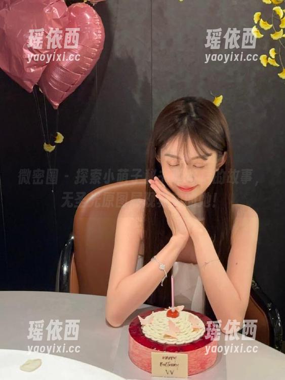 小萌子 微密圈 - 探索小萌子秘书服背后的故事,无圣光原图展现真实的她!