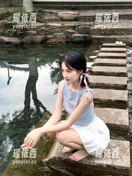 尤果网-一只香蕉船 尤果网 - 笑点满满,“一只香蕉船”学姐的作品原图,让我们一起乐翻天!