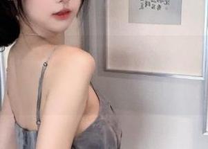 尤果网 – 赞叹！刘嘉琦cherry在浴缸中展现高清写真，让人忍不住多看几眼！