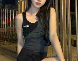 尤果网 – 发现不一样的小喜，她的奶牛私拍套图让生活充满乐趣!