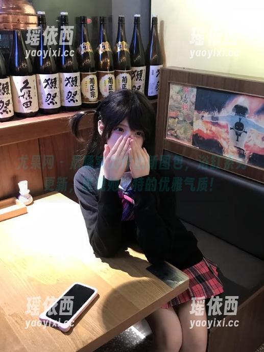 尤果网 - 晨曦实力作出新图包，浴缸系列更新，展现她独特的优雅气质！