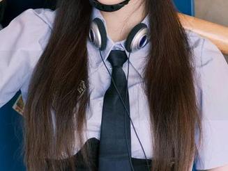 尤果网 – 快乐与美丽兼具，免费分享蜜儿空姐写真照片，享受生活从这里开始！