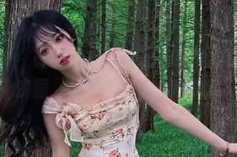 尤果网 – 谭晓彤私拍厨娘：即刻获取独家资源，感受厨房的优雅舞动