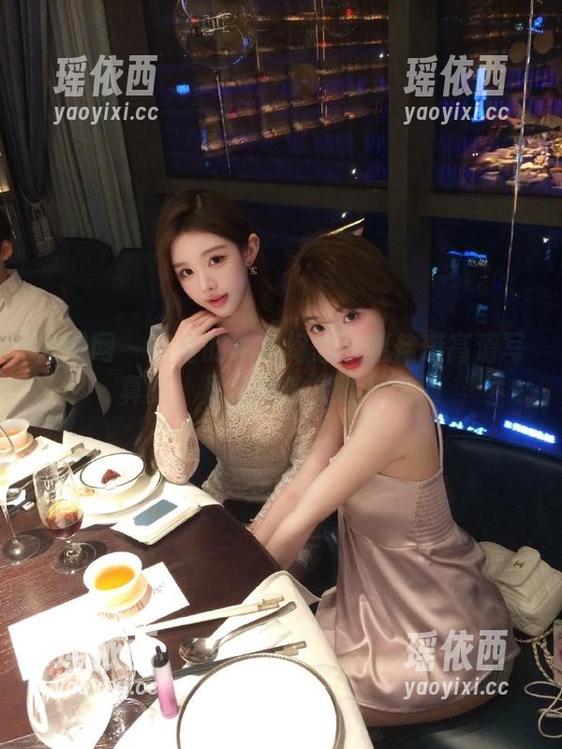 尤果网 - 浴室的奇妙幻想：赵佳琪高清写真集，尽显她的灵动与优雅
