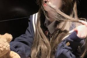 尤果网 – 原图高清!赵雪学姐的写真作品,下载无限可能的美丽