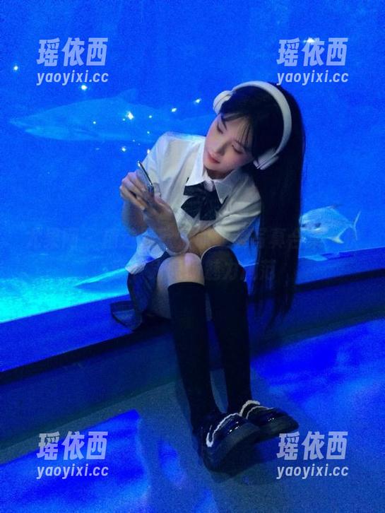 尤果网 - 精选顾欣怡职业装写真合集，快速下载职场魅力风范