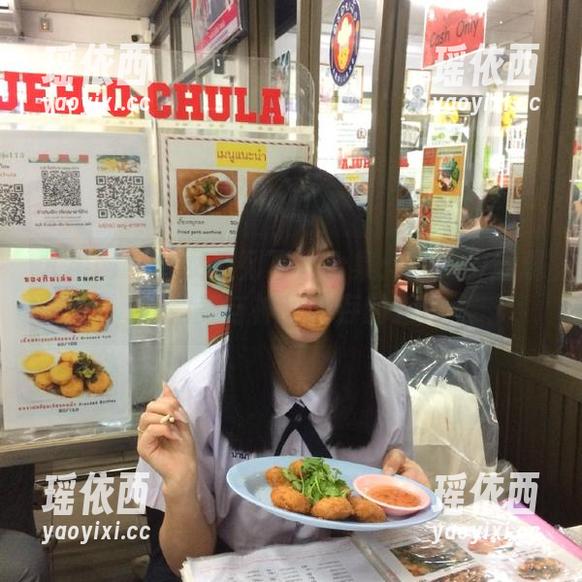 尤果网-颜美汐 尤果网 - 修女系列写真合集:颜美汐展现的完美与神秘并存的魅力