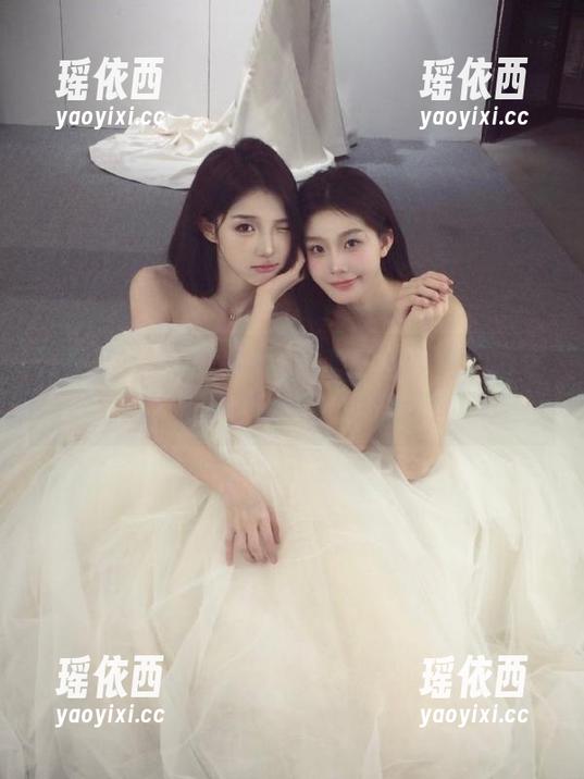 尤蜜荟 - 妲己Toxic全套白丝图包，带你进入时尚与舒适并存的奇幻世界！