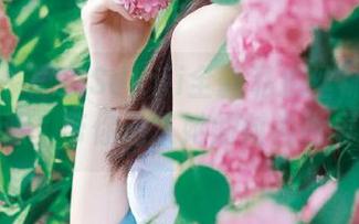 尤蜜荟 – 思淇Sukiii全新私拍丝袜作品资源，带你进入她的时尚世界