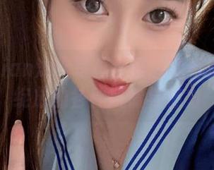 年年Nnian沐秋写真合集：观看她在秋天绽放的各种风情与魅力