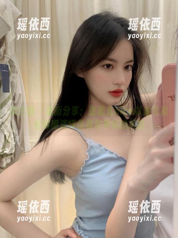 微密圈 - 最新分享：张思允nice以油亮黑丝制服演绎优雅与神秘的风情