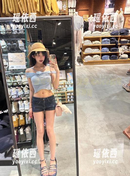 微密圈 - 清纯气质尽显，张思允nice的写真壁纸让人心醉神迷