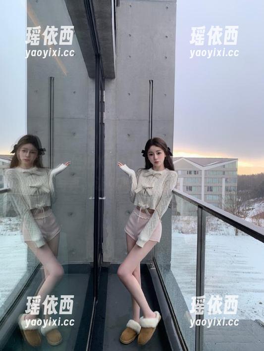 推女神 - 倾心Kiren_程程程，精选她的死库水写真，让你的视觉感受无比震撼！