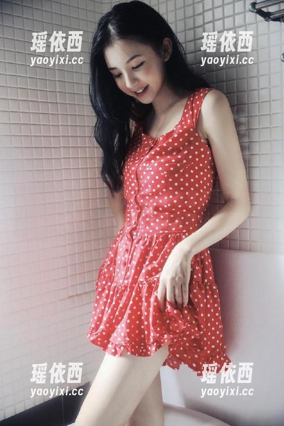 推女神 - 享受“欧阳妮娜娜夏天”带来的视觉盛宴，查看原图和超赞套图吧！