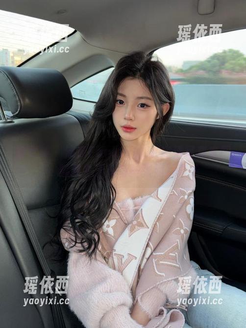 推女神 - 沛沛Eankei的JK高清写真套图，精致生活从每一张照片开始