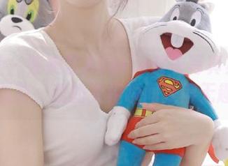 星颜社 – 柴婉艺Averie皮衣写真集：在她面前，我的衣柜瞬间变得无趣！