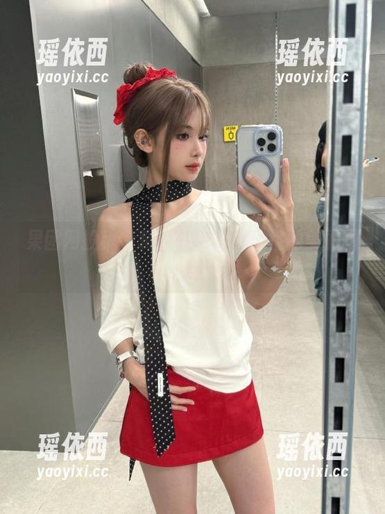 果团网投稿特辑：白色衬衫风格的美丽图片资源探索