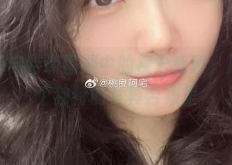 桃良阿宅特训图册中的视觉盛宴，尽在这个独特的写真合集里