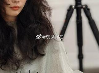 桃良阿宅的冰淇淋梦幻之旅，cos分享让你感受清凉与甜蜜的双重冲击！