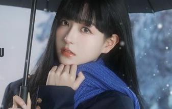模范学院 – SiByl李思宁的美足写真高清分享，尽展优雅与魅力的瞬间