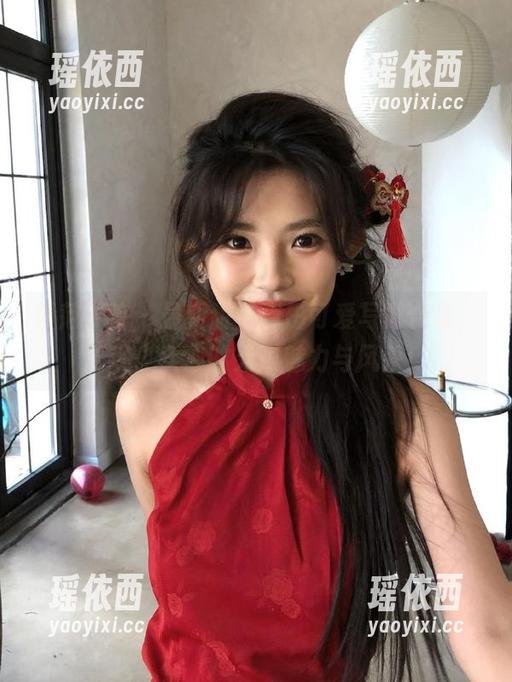 模范学院 - 最新甜筒晓彤可爱写真合集，展现少女心的无限魅力与风采！