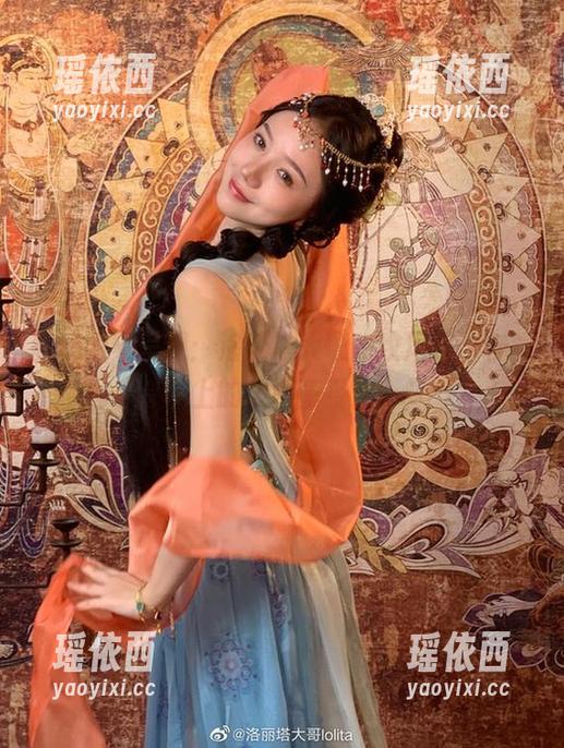 高清图集呈现：洛丽塔大哥豹纹风格，视觉上的极致享受！