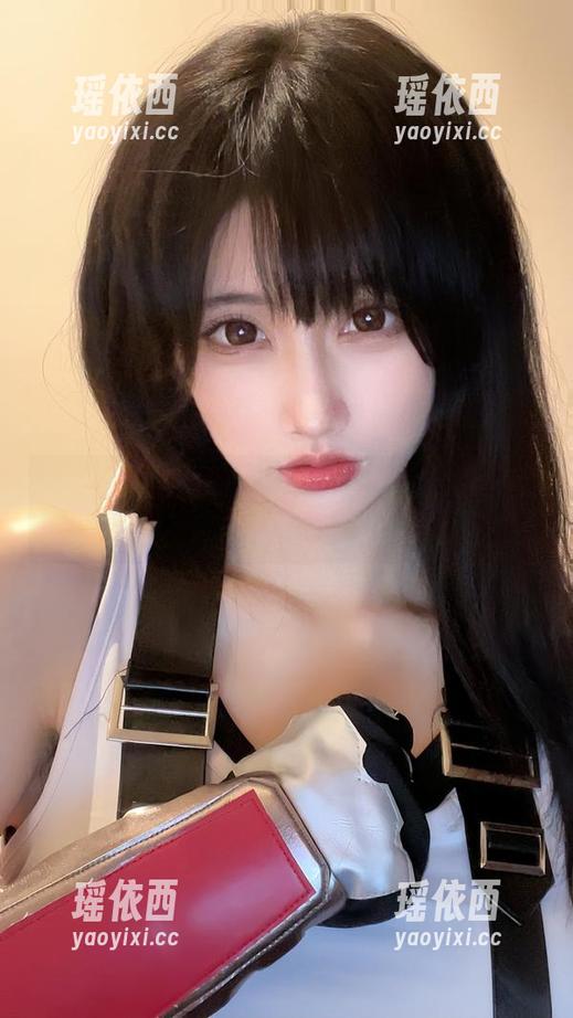 让人心动的清颜颜子私拍作品，黑暗护士风格的独特诠释