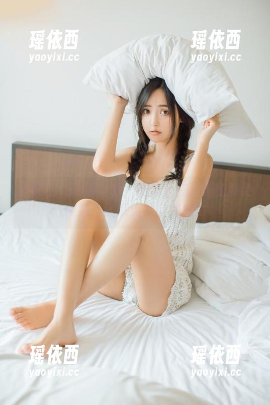 爱蜜社 - 高清写真：张思允在户外的独特视角，展现无尽自然魅力